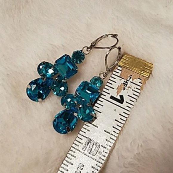 New‎ E897 2" Blue Geoshaped Crystal Drop Earrings. Women's Fashion Jewelry - Picture 8 of 16